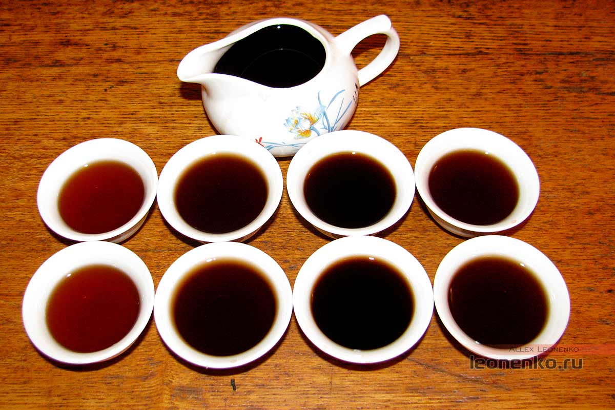 Шу пуэр Пу Юй  2012 года от Yunhe tea – приготовленный проливами чай