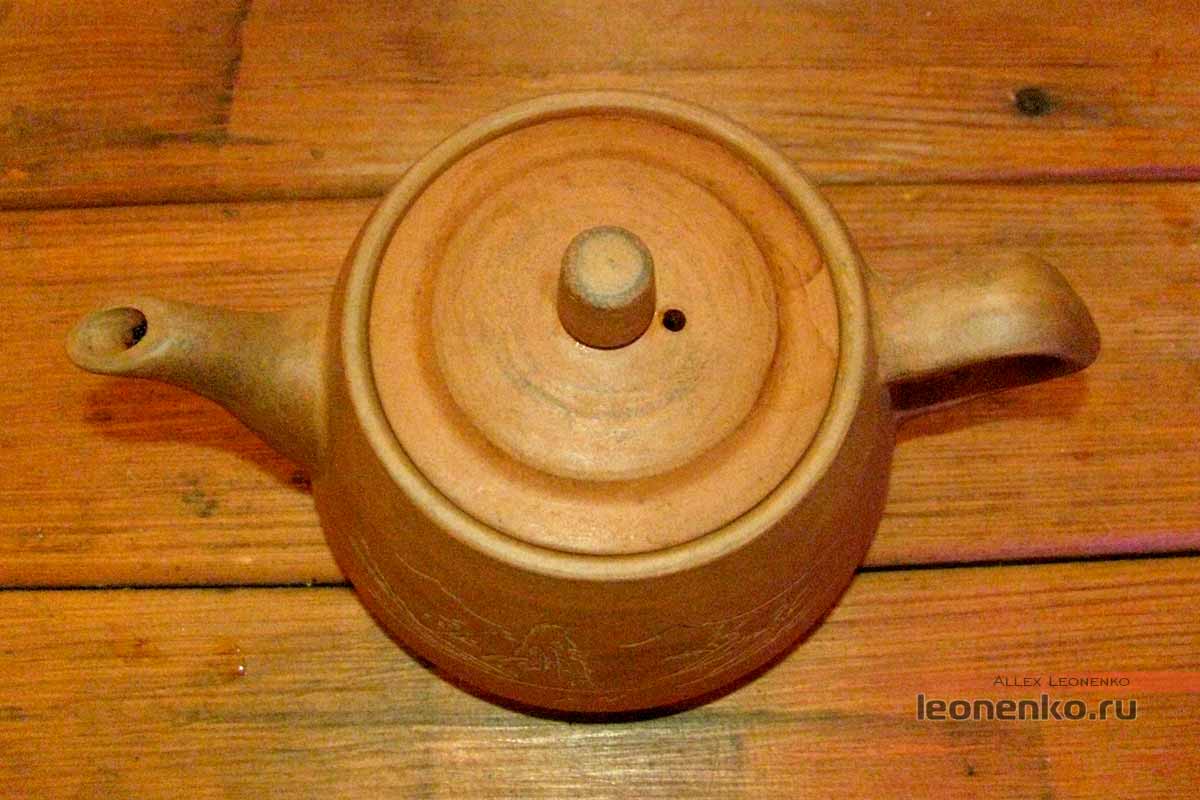 Глиняный чайник
