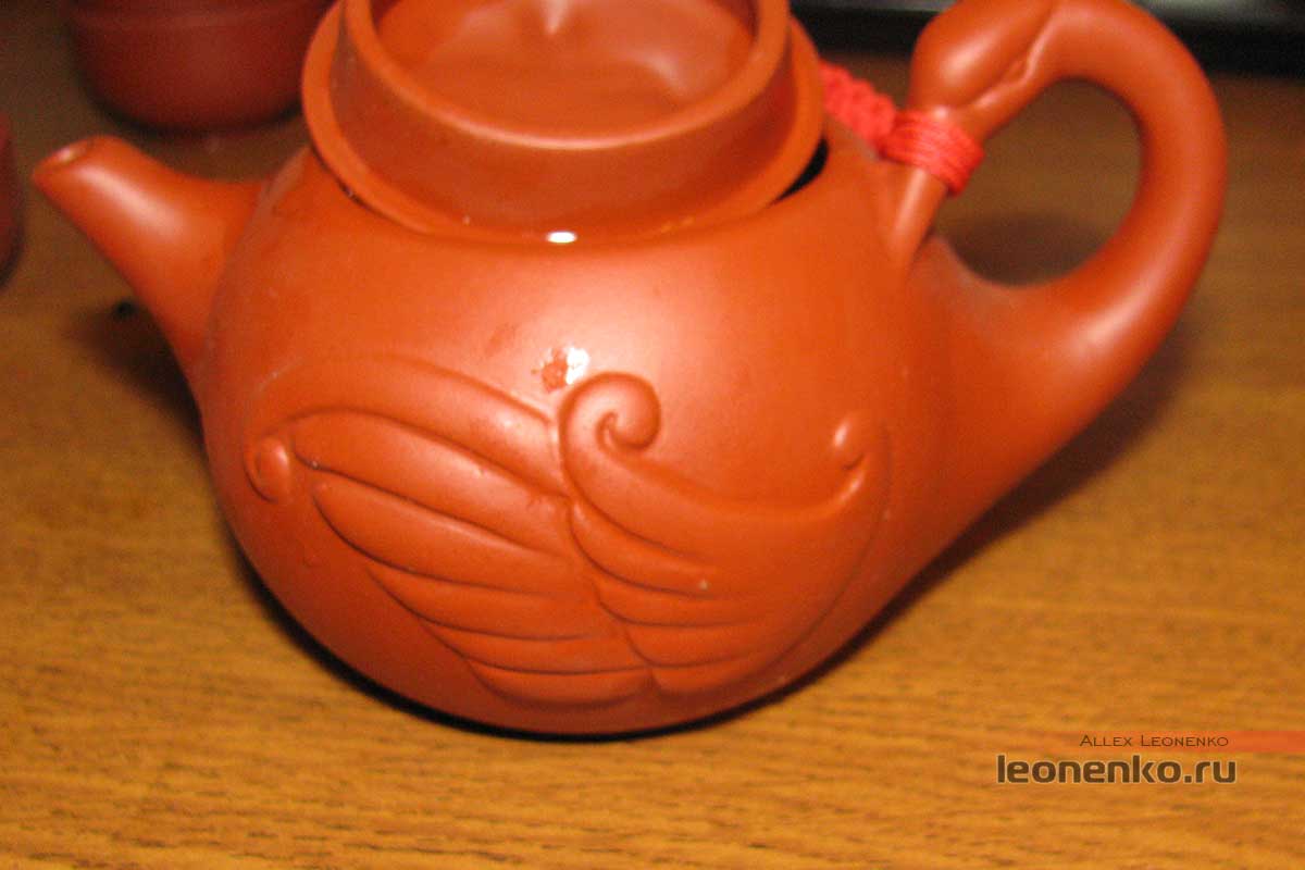 Китайский глиняный чайник «Лебедь»