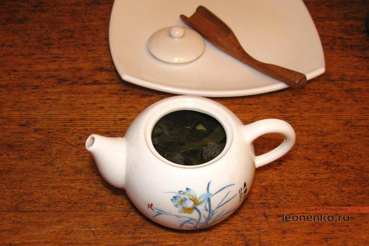Скрученный зеленый чай с жасминовым ароматом - заваривание