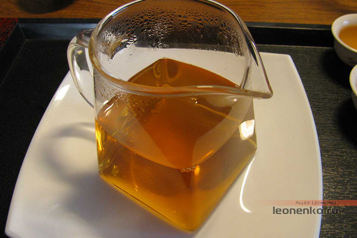 Шен Пуэр с горы Буланшань - приготовленный чай