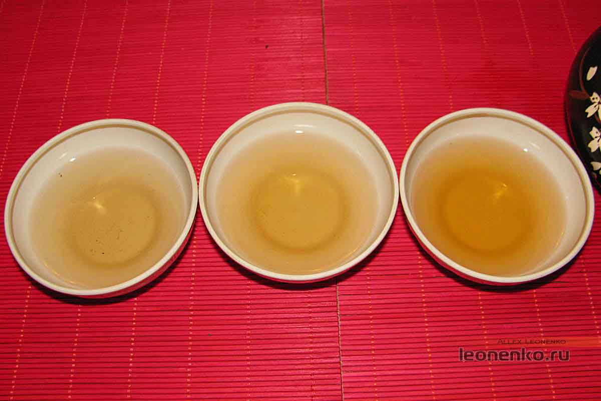 Шен Пуэр 2013 года от фабрики Цай Чжэ - Jin Fei Ye Raw Puer - три пролива чая