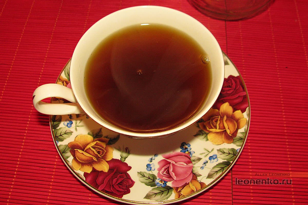 Dian Hong из магазина Acupspring Tea Co.Ltd - приготовленный чай