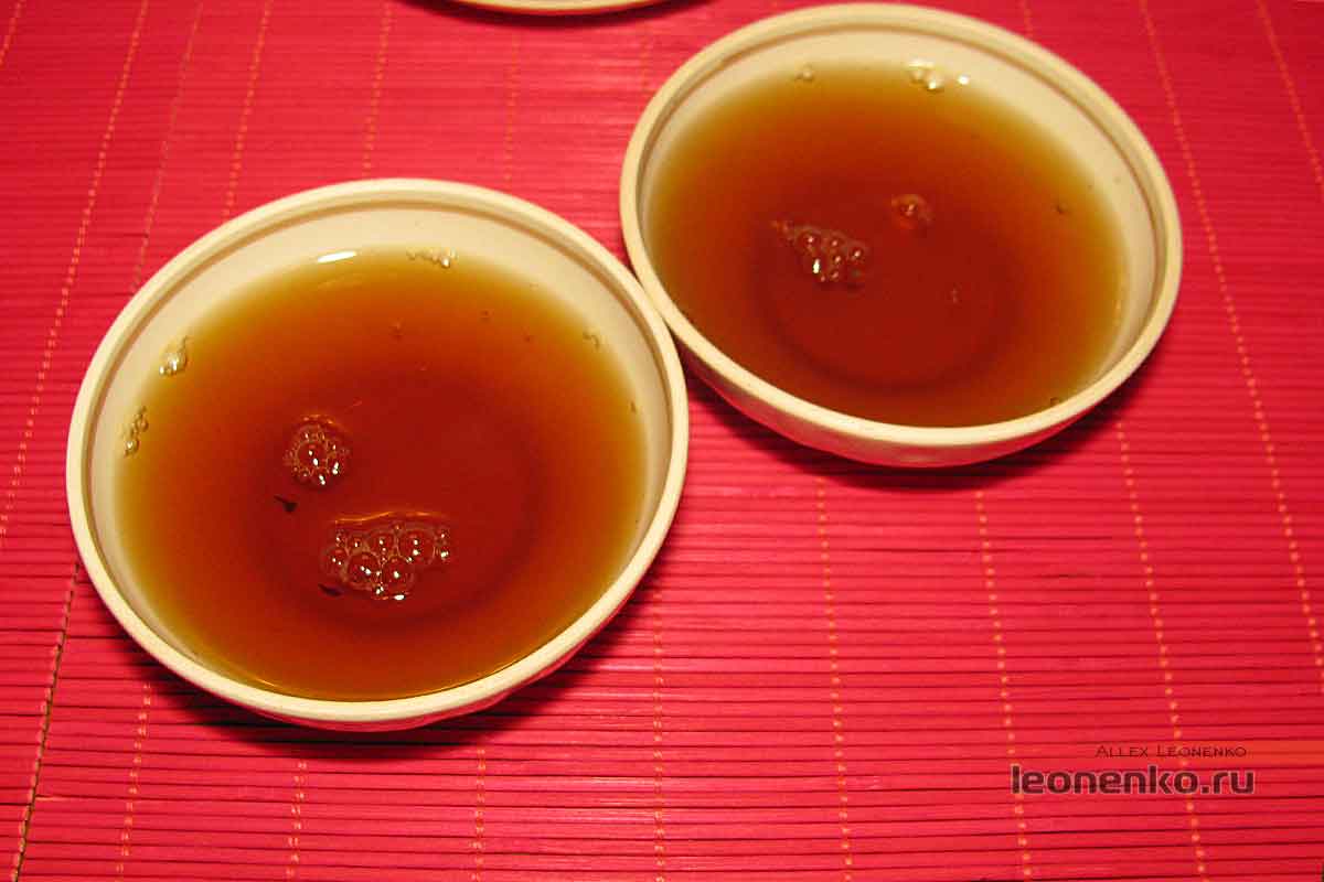 Dian Hong Yunnan Mao Feng Black Tea - готовый чай