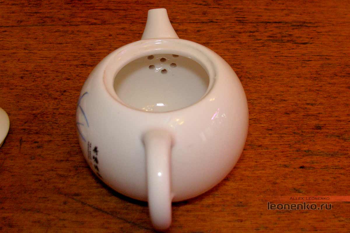 Фарфоровый набор для чая с Taobao - чайник внутри