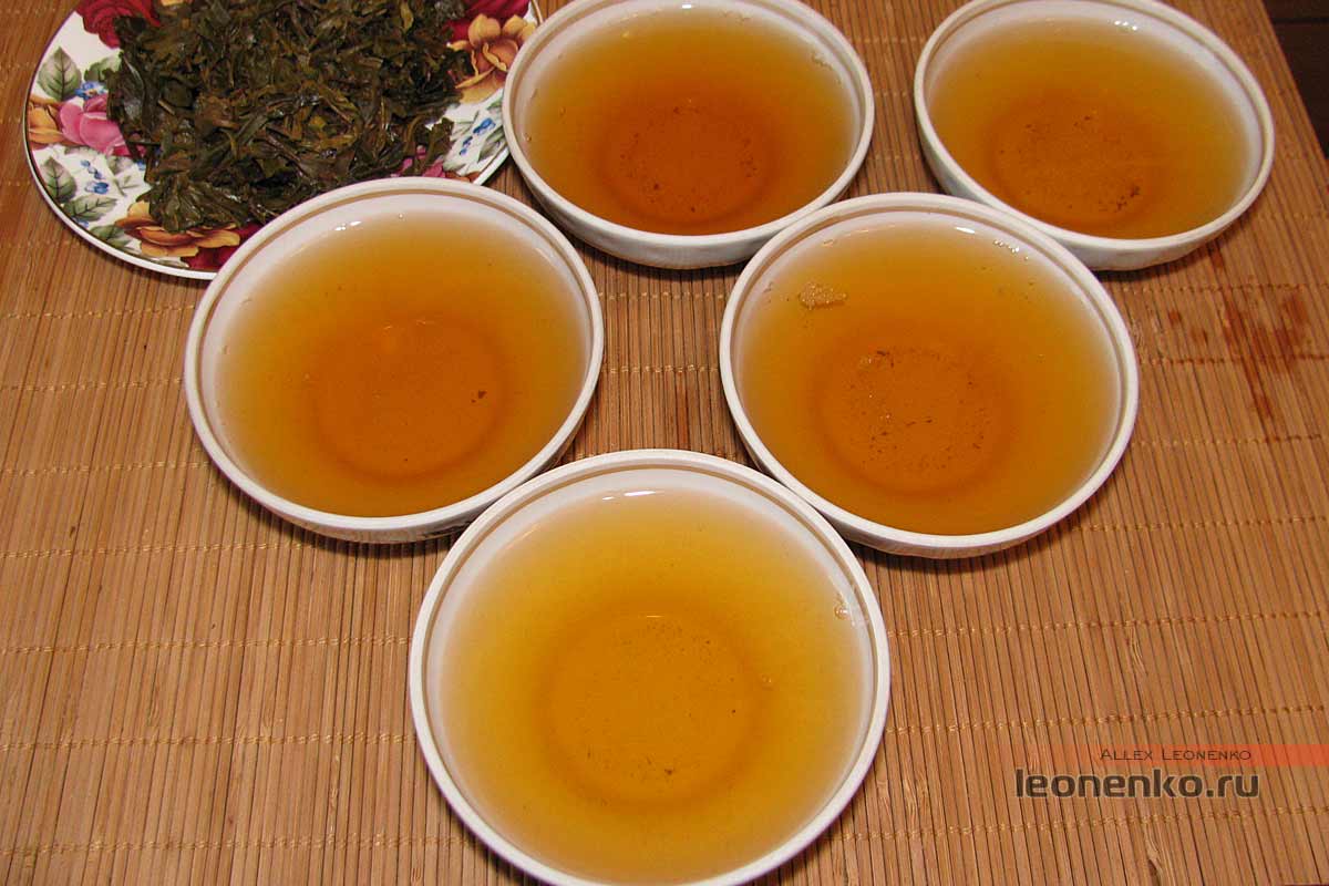 Шен пуэр от Pengcheng Tea Factory - проливы