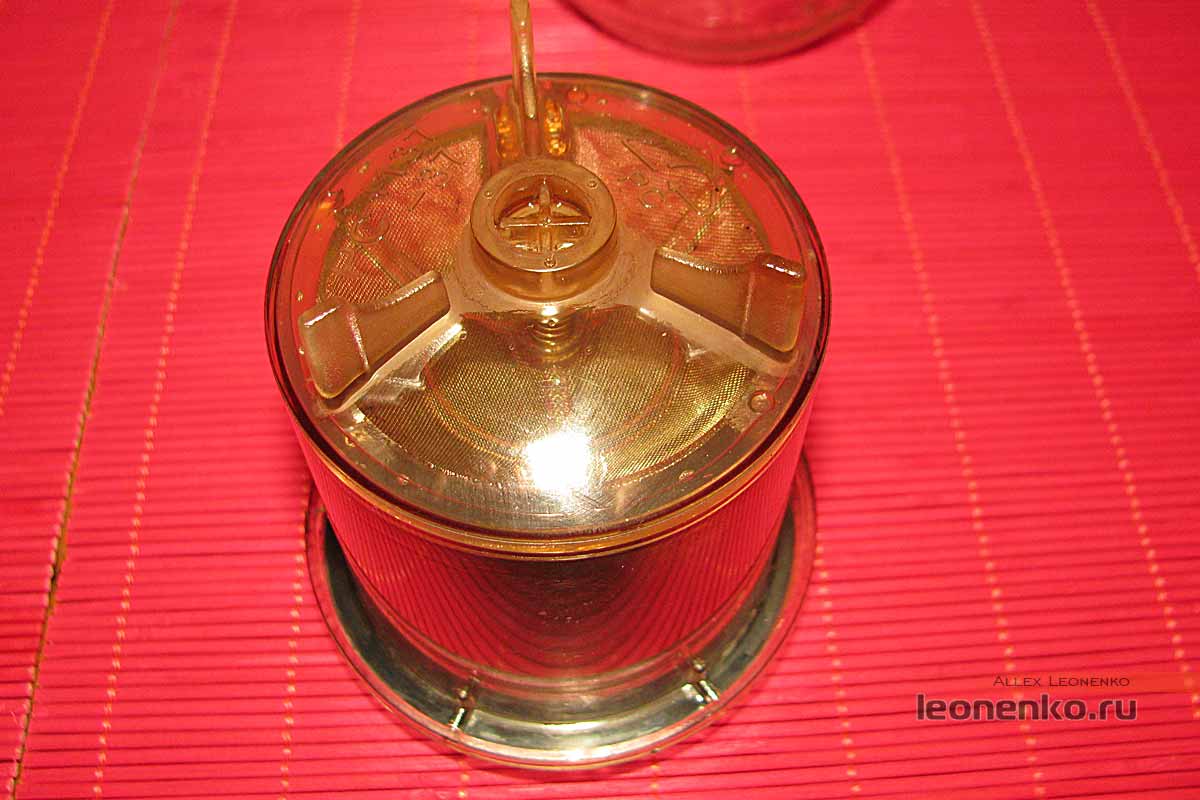 Типод - гунфу чайник - заварочная емкость - клапан на дне емкости