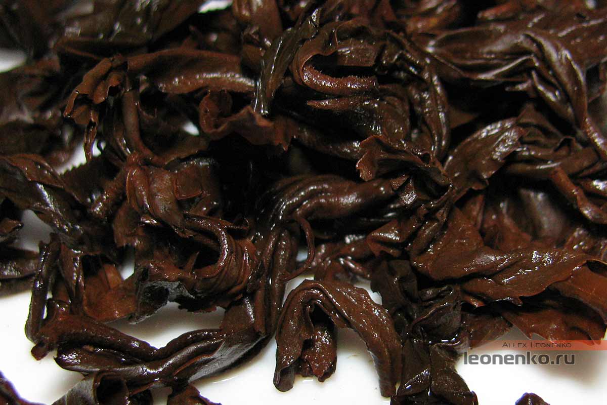 Красный чай Фэн Цин от фабрики CaiCheng - спитой лист крупно